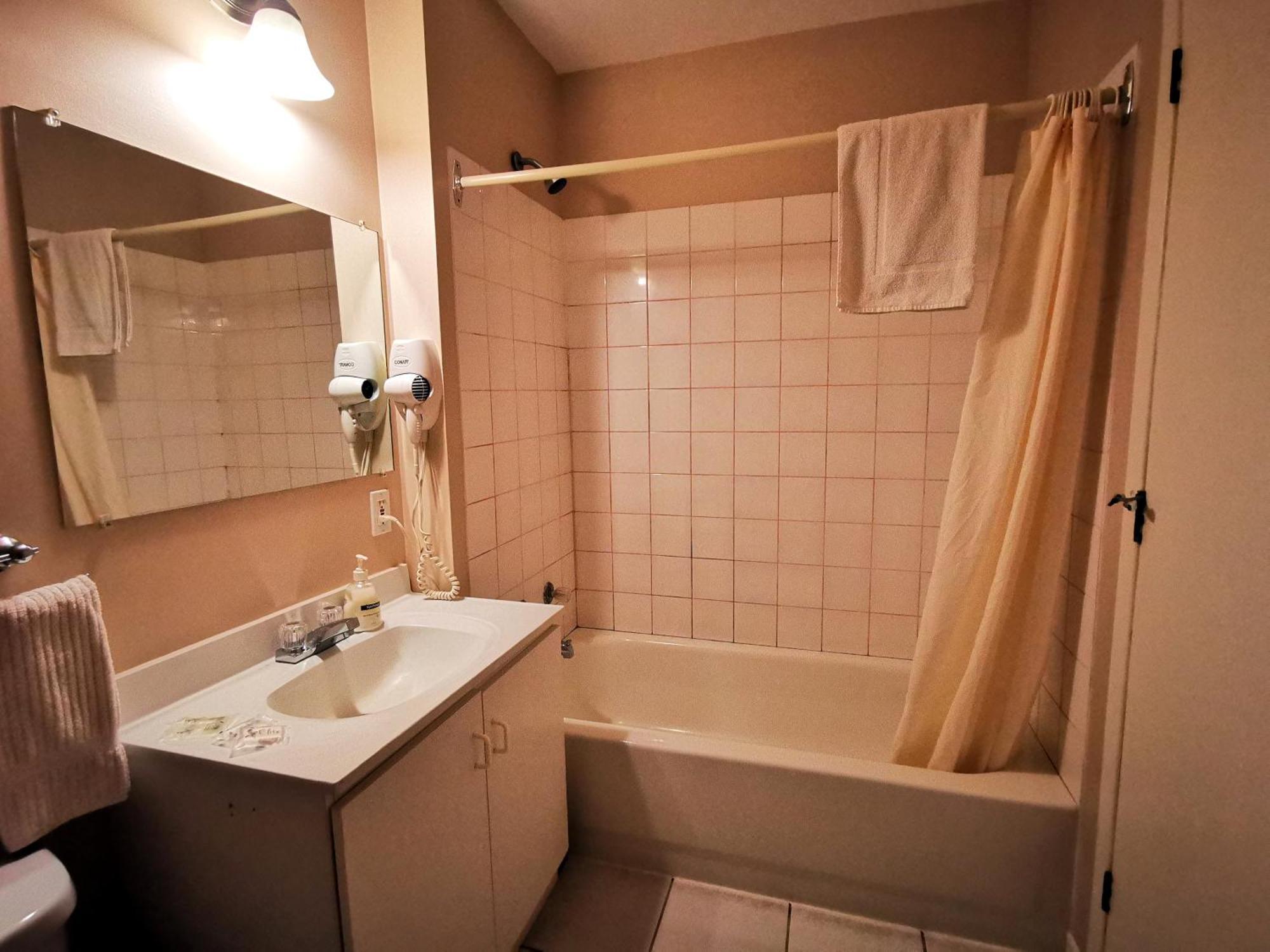 Hotel Alila Saint-Sauveur-des-Monts 外观 照片